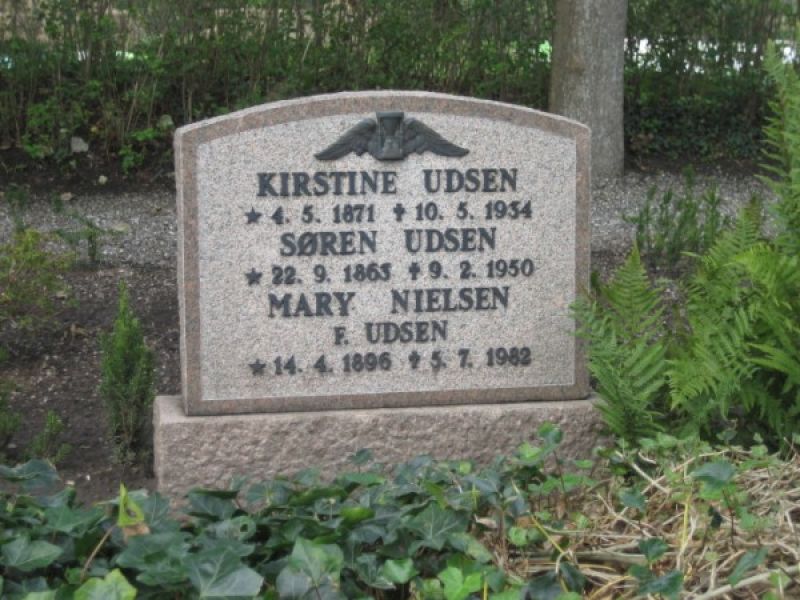 Mary  Udsen.jpg